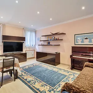 Family In Rialto - Centro Città Full Optional Appartement